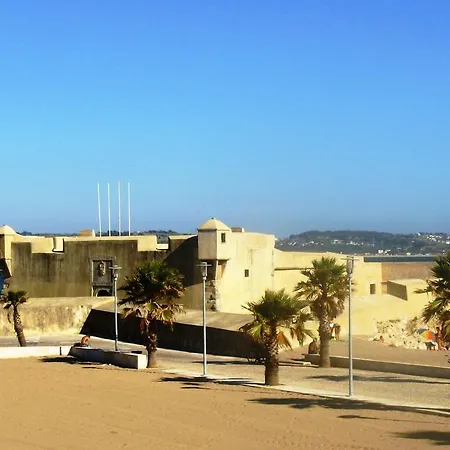 Apartment Pool By The Sea *